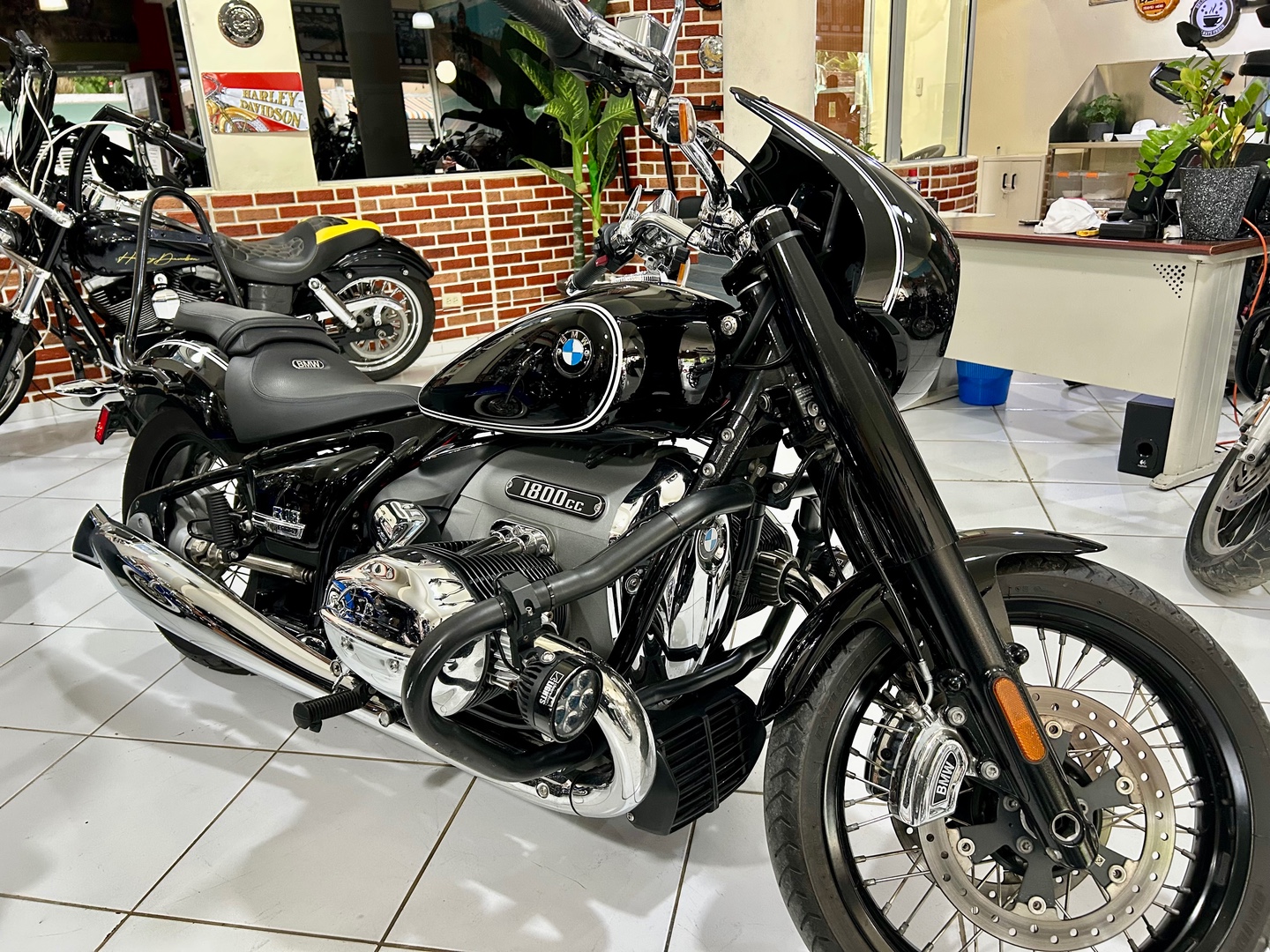 motores y pasolas - BMW R18 año 2021 7