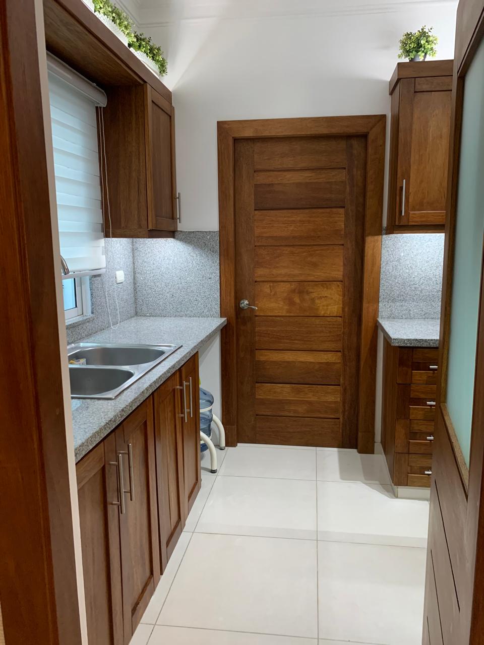 apartamentos - Apartamento Amueblado en Alquiler en Evaristo Mora 4