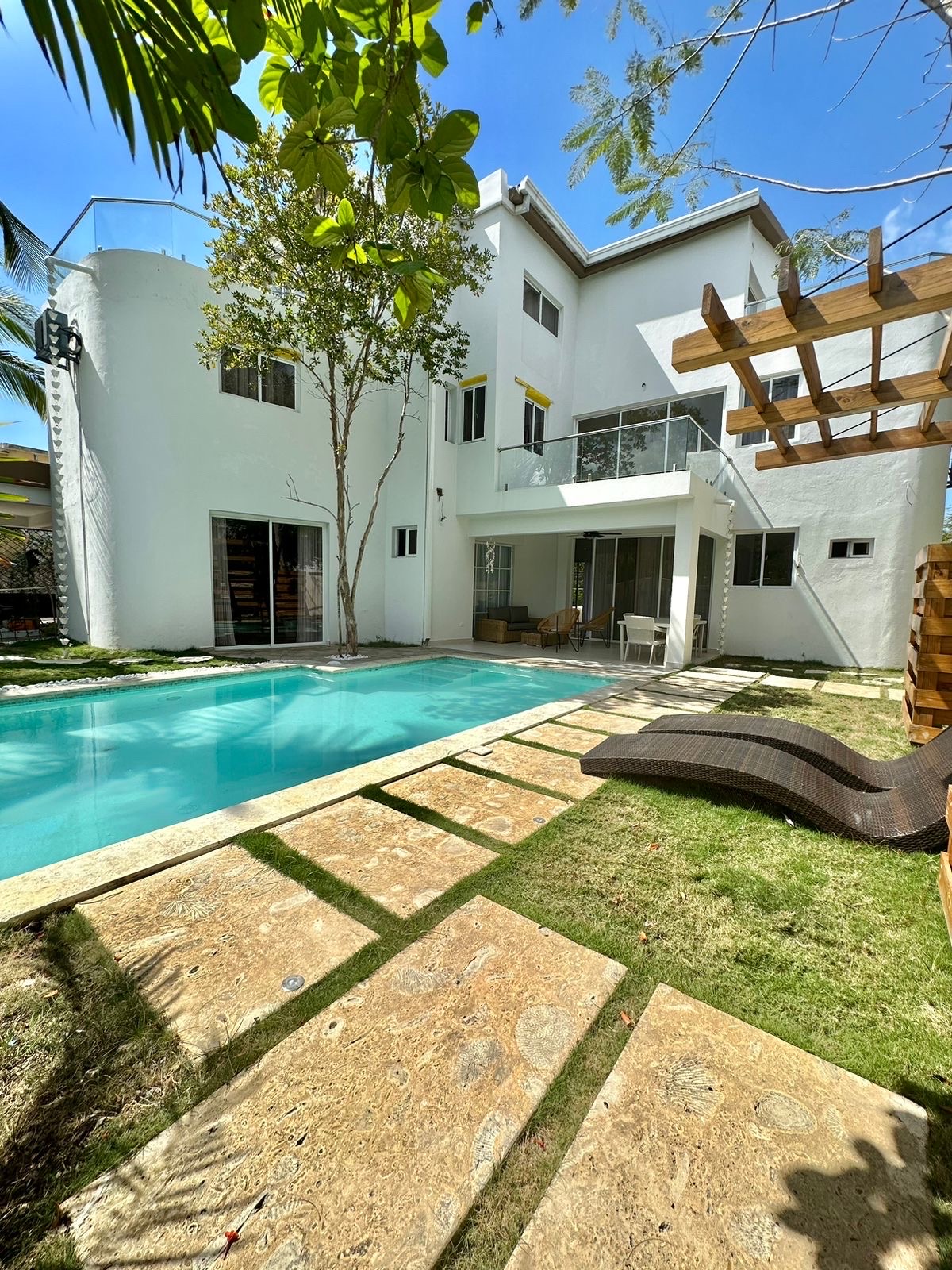 casas vacacionales y villas - Se Vende hermosa villa en Juan Dolio (Playa Caribe) 7