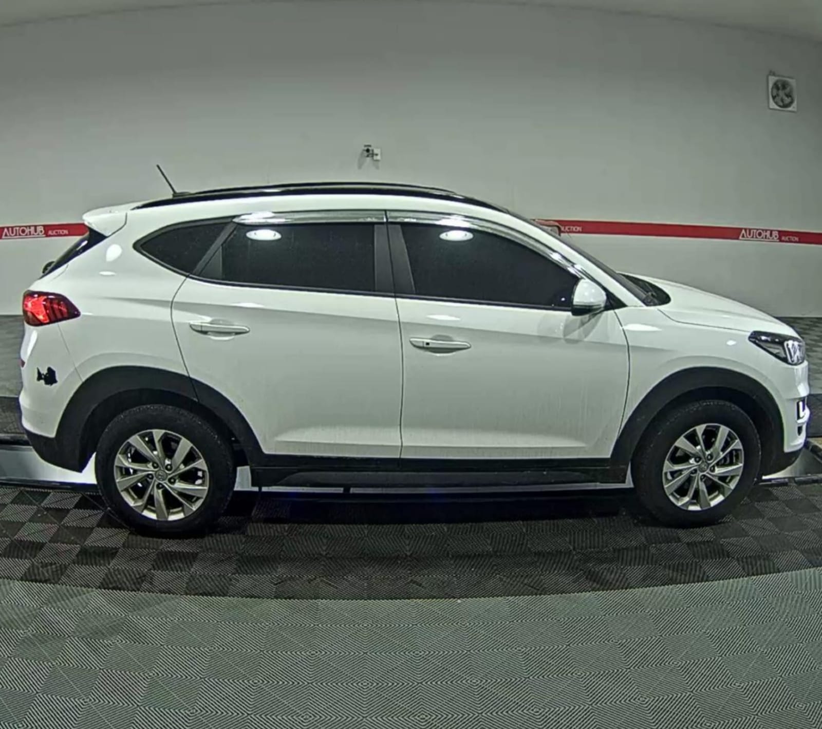 jeepetas y camionetas - HYUNDAI TUCSON 2020 BLANCO DIESEL 3