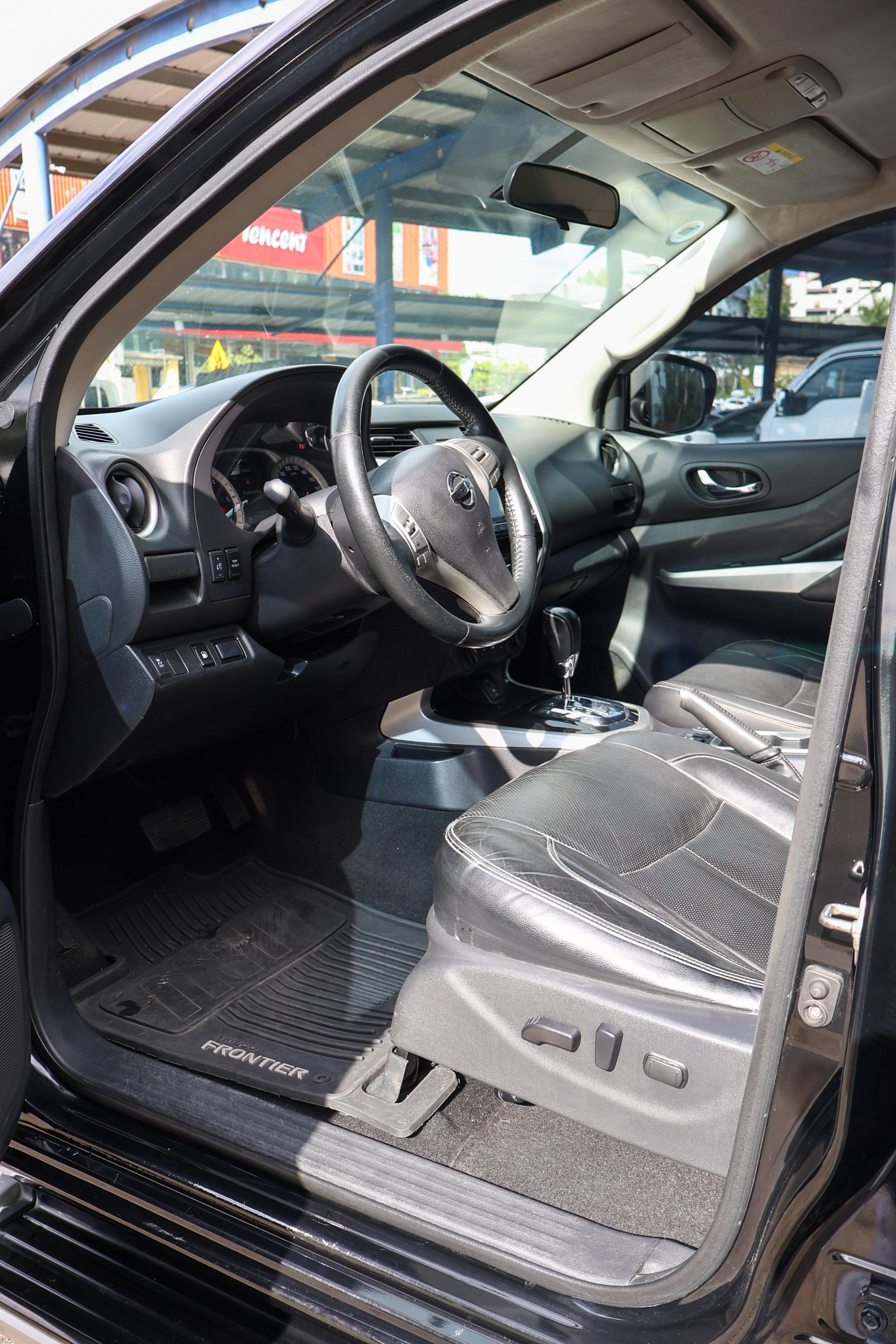 jeepetas y camionetas - Nissan frontier np 300 2018  6