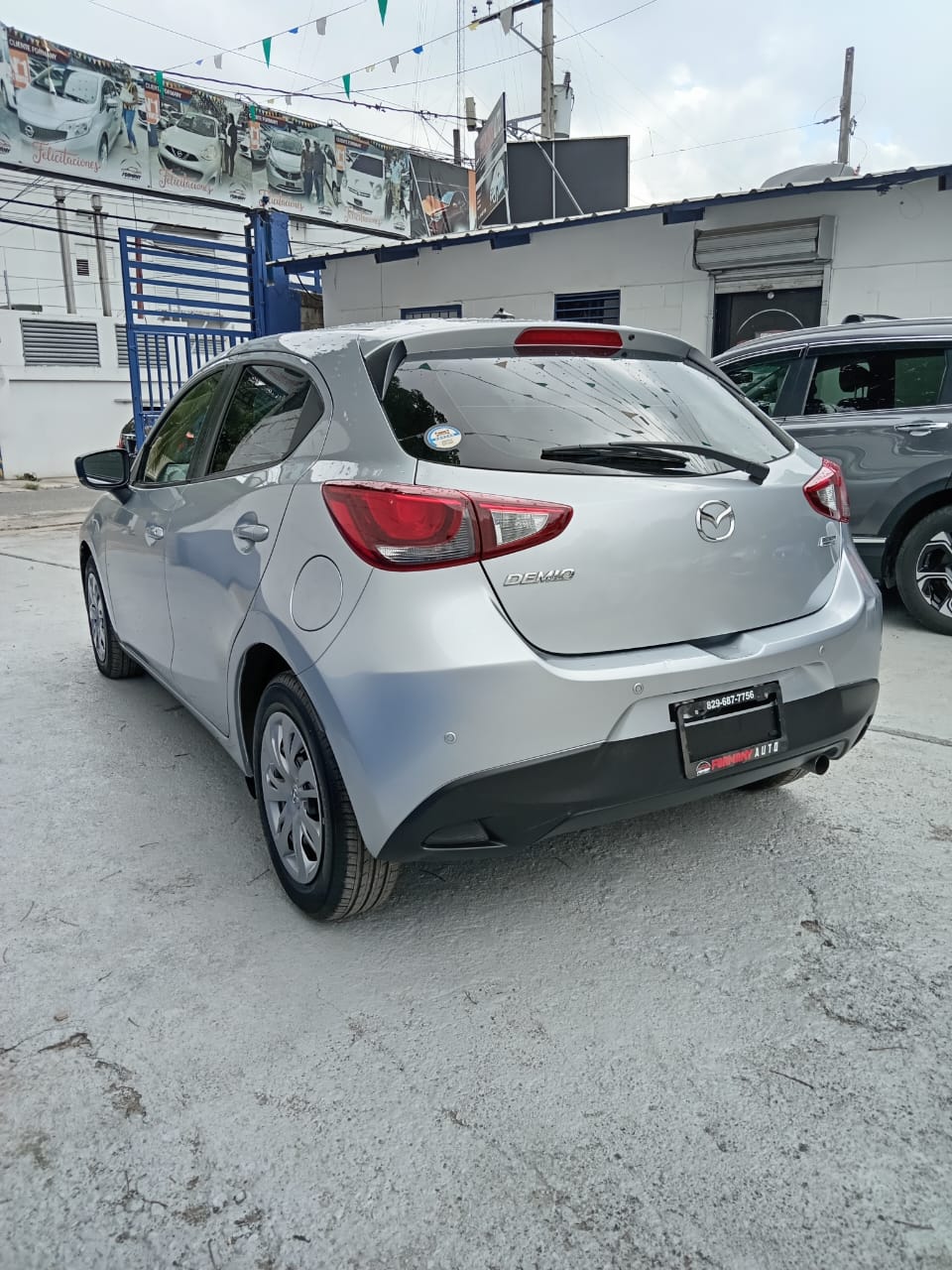 carros - MAZDA DEMIO 4