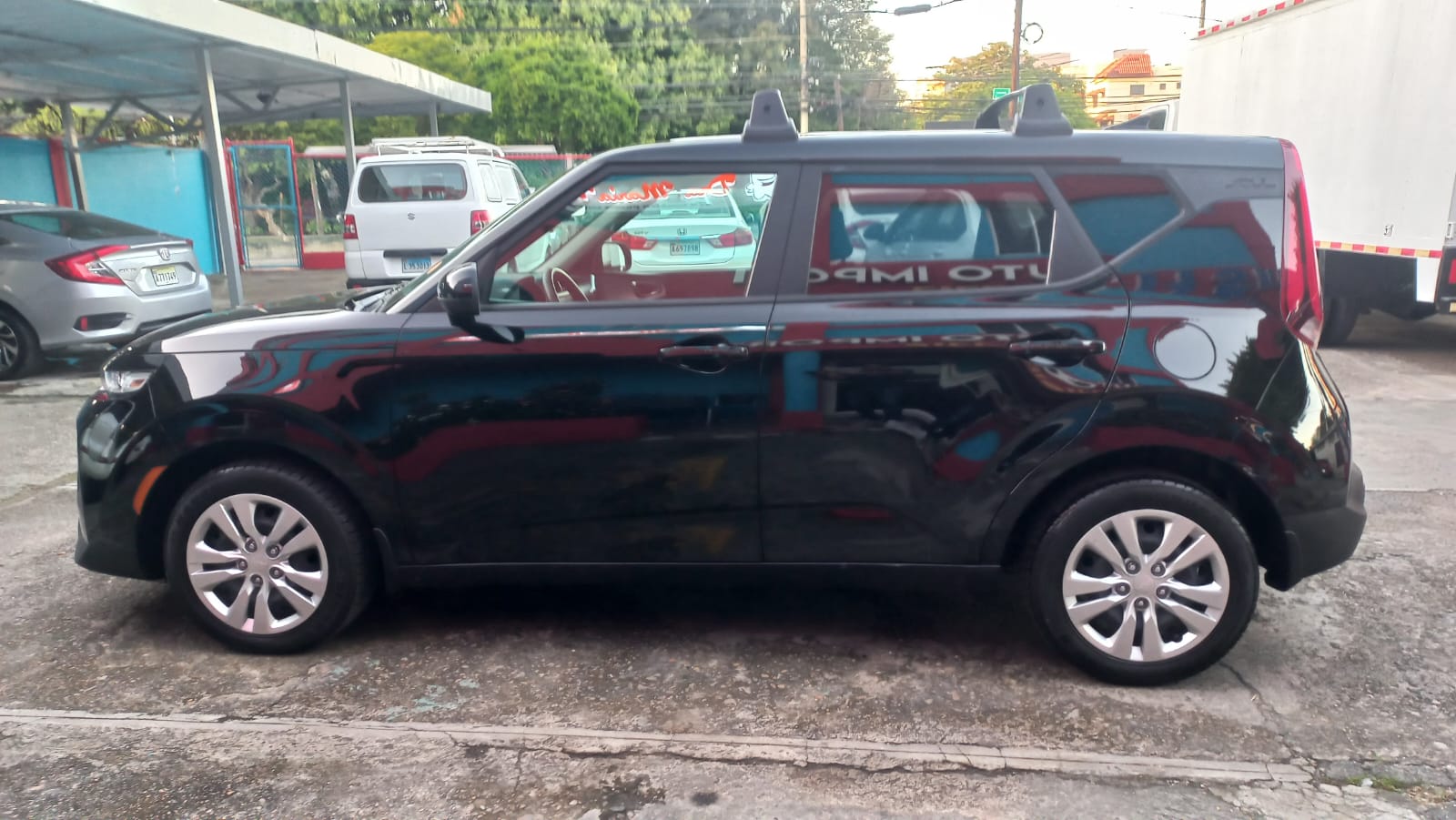 jeepetas y camionetas - Kia Soul LX año 2022 en ESPECIAL 5