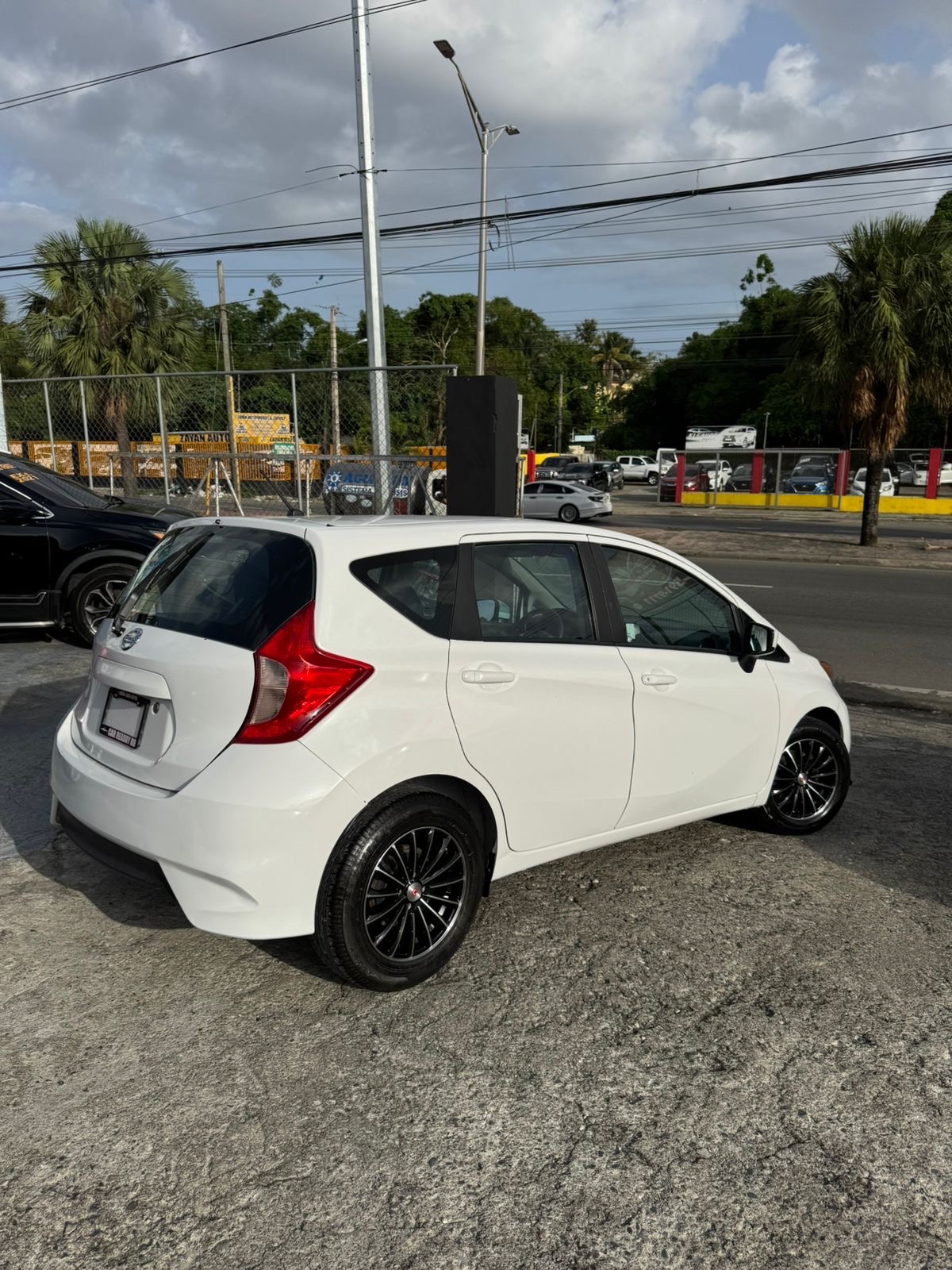 carros - Vendo Nissan Note 2019 Americana! 8