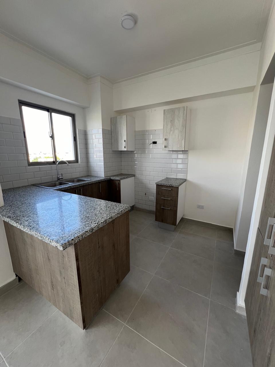 apartamentos - OPORTUNIDAD APARTAMENTO EN EL SECTOR RENACIMIENTO 3
