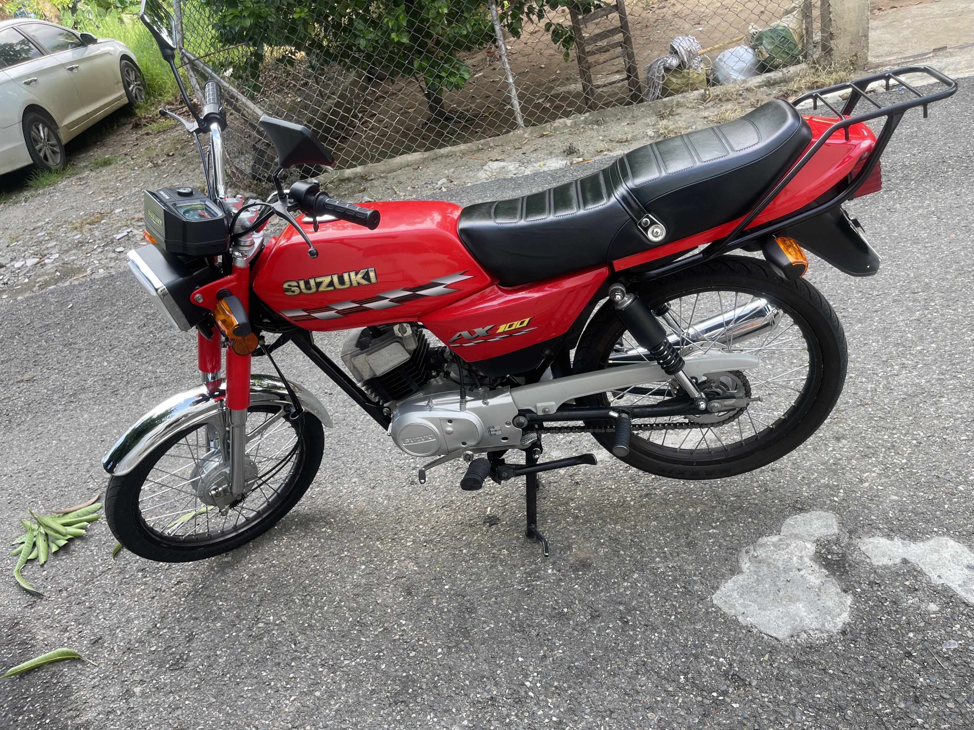 motores y pasolas - Ax 100 Susuki Estándar Papales Al Día Negociable  0