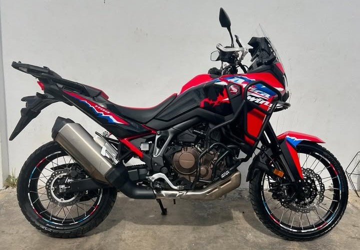 motores y pasolas - Africa twin CRF1100 2024 1