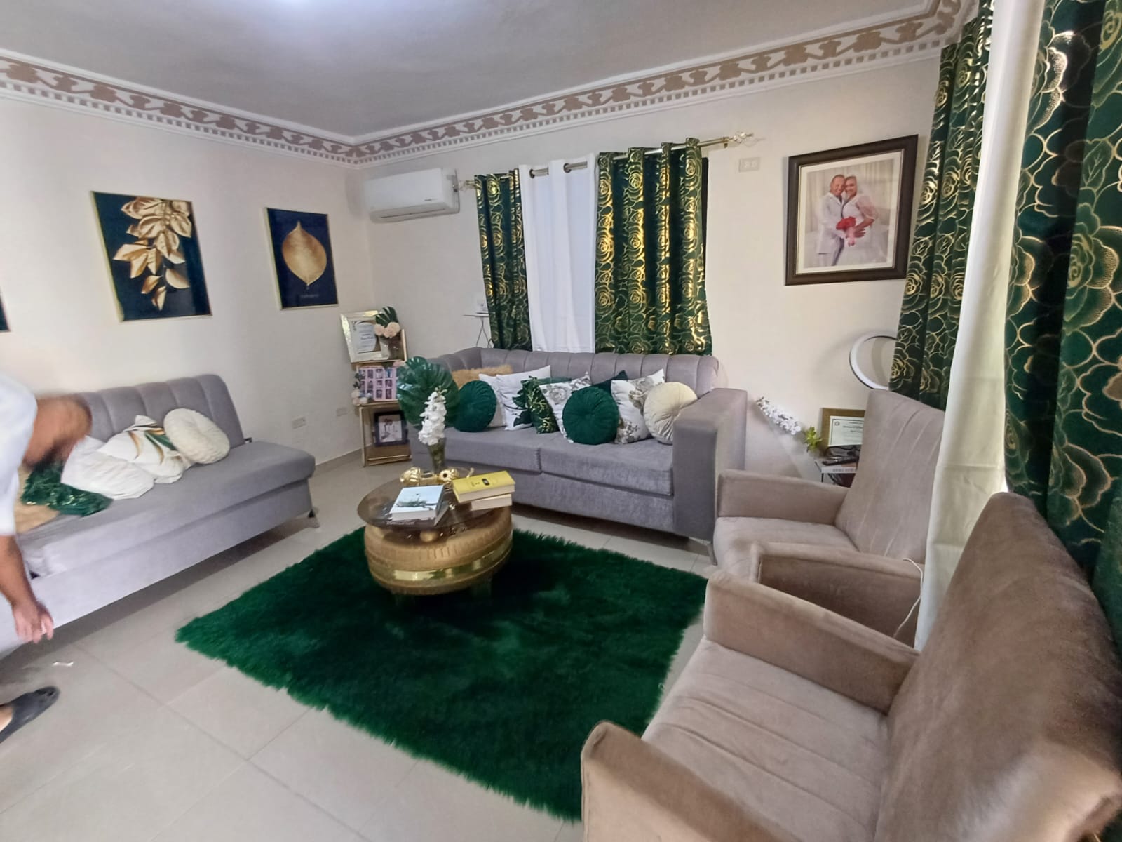 casas - Casa o Edificio de 3 Niveles Prox. Carrt. Mella SD 7