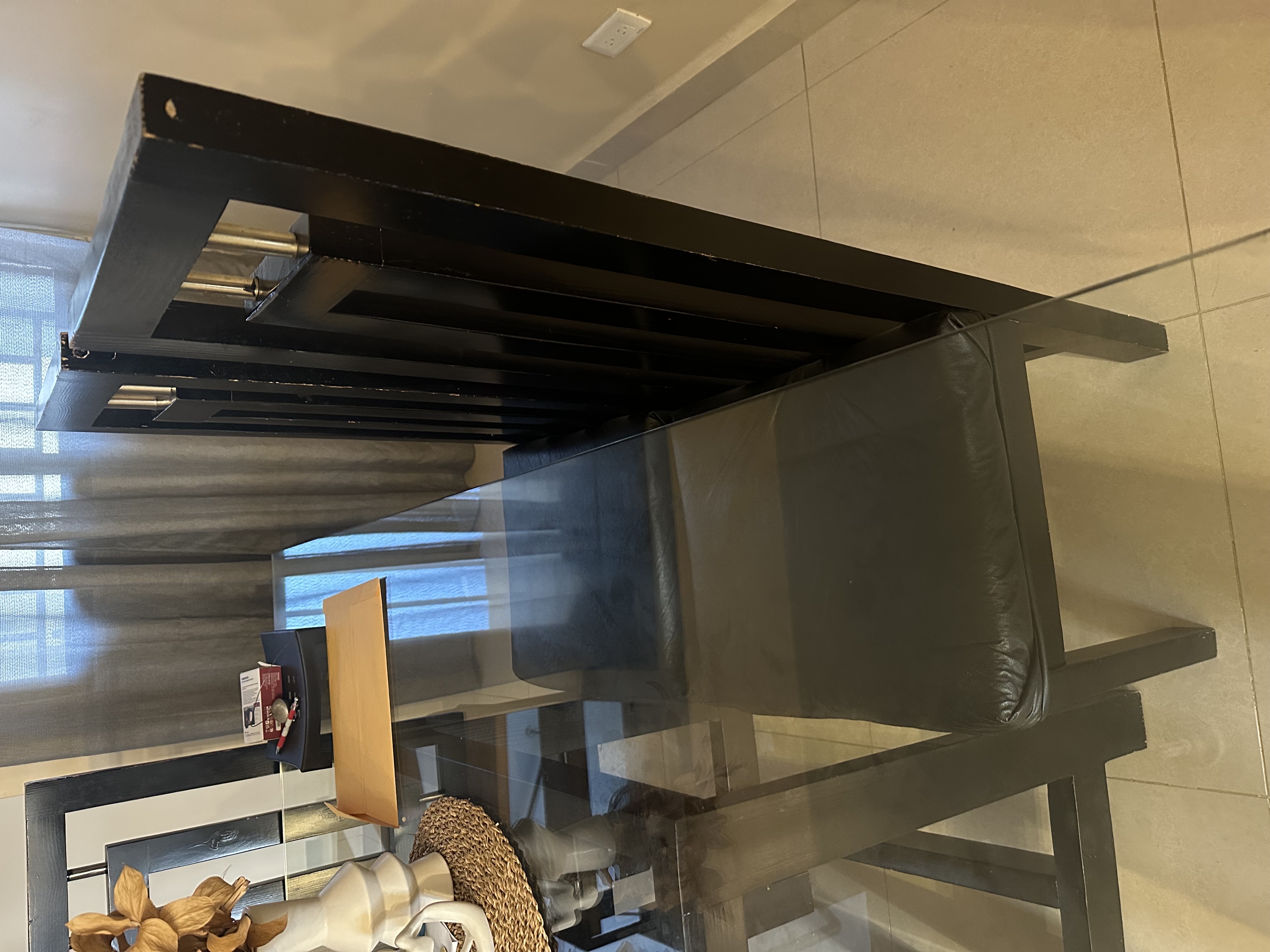 muebles y colchones - Sillas de Comedor Modernas COMO NUEVAS 4