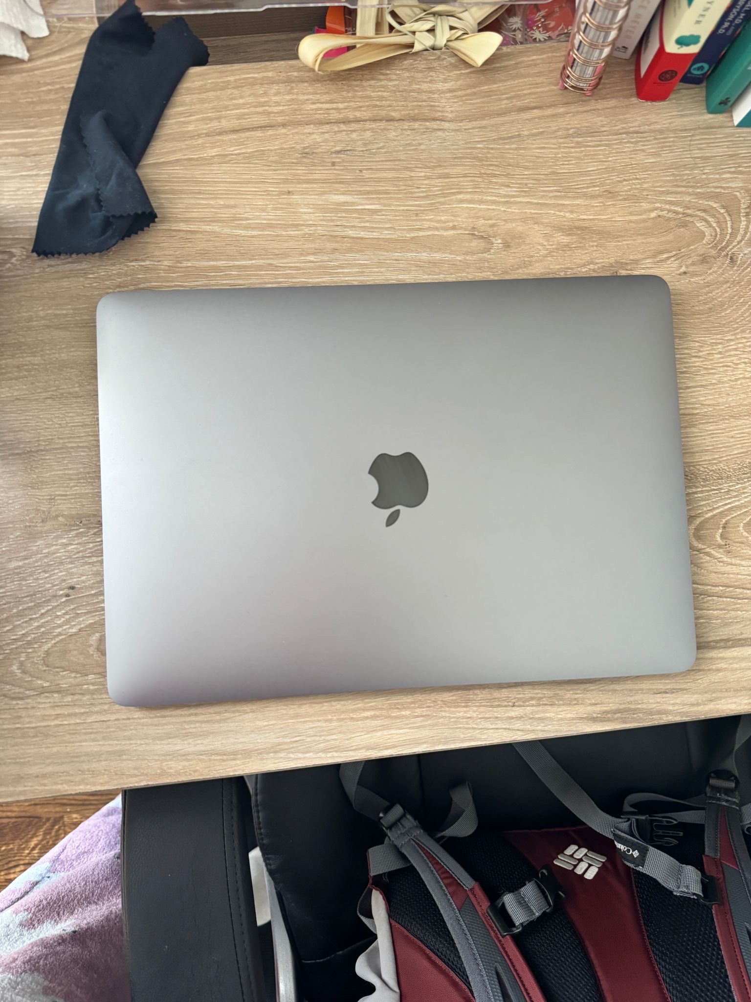 computadoras y laptops - vendo Mcbook Air 0