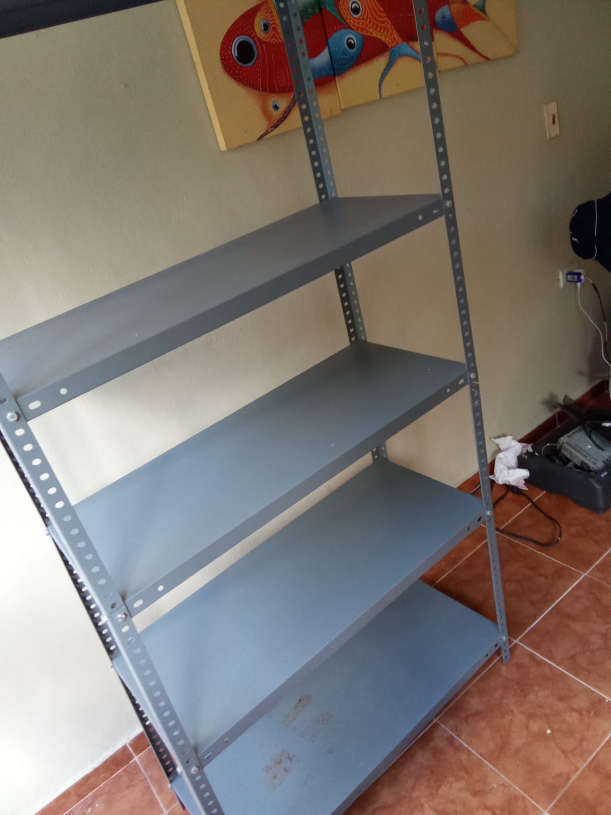 equipos profesionales - ESTANTERIA EN HIERRO 1