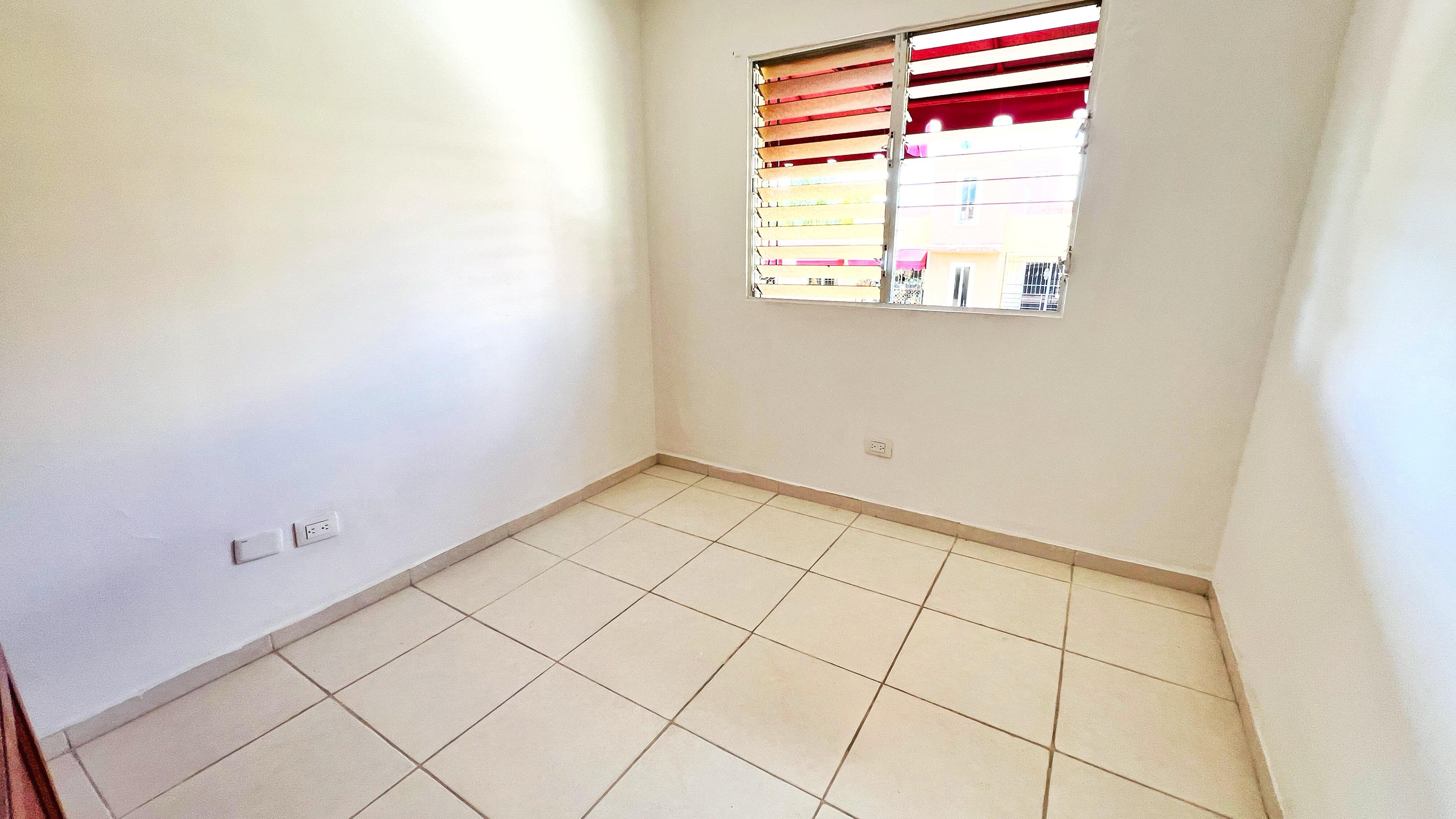 apartamentos - Apartamento en Venta en la Jacobo Majluta 4to Piso 6