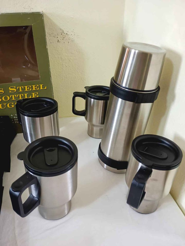 herramientas, jardines y exterior - SET de termo y 4 tazas en acero inoxidable. 2