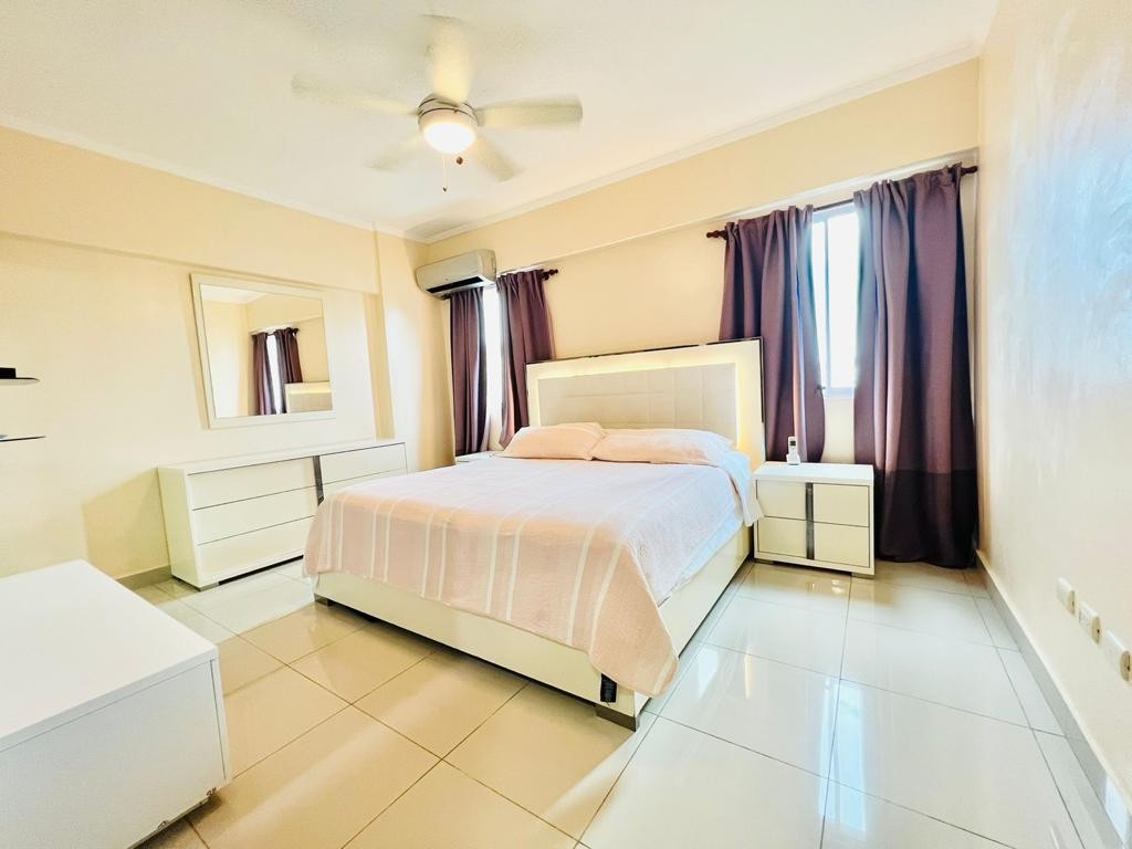 apartamentos - Se vende apartamento en Evaristo Morales 1