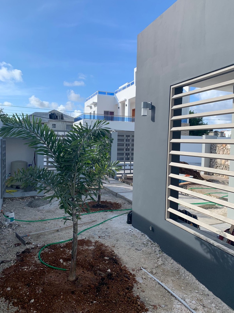 casas - Venta de Villa de un nivel 250mts en punta cana zona turística  6
