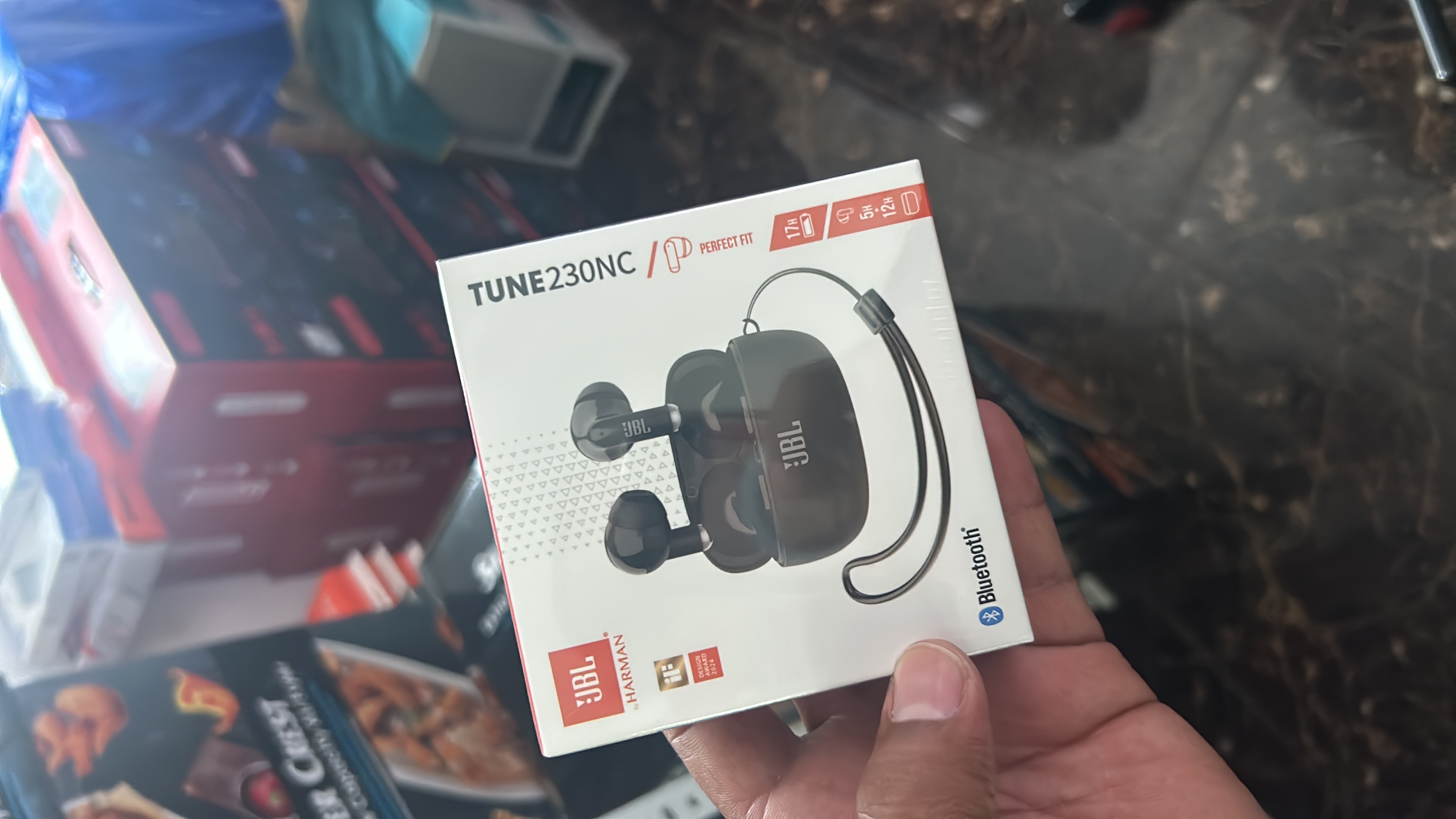 camaras y audio - JBL nc 230 Negro y blanco
 1