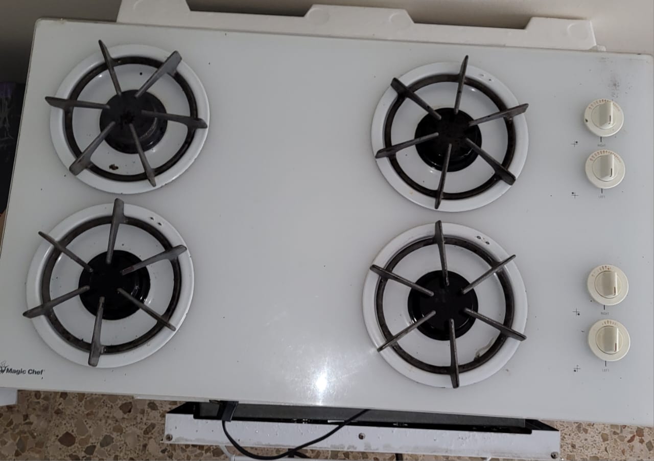 electrodomesticos - Horno doble y  estufa  de tope Marca Magic Chef  3