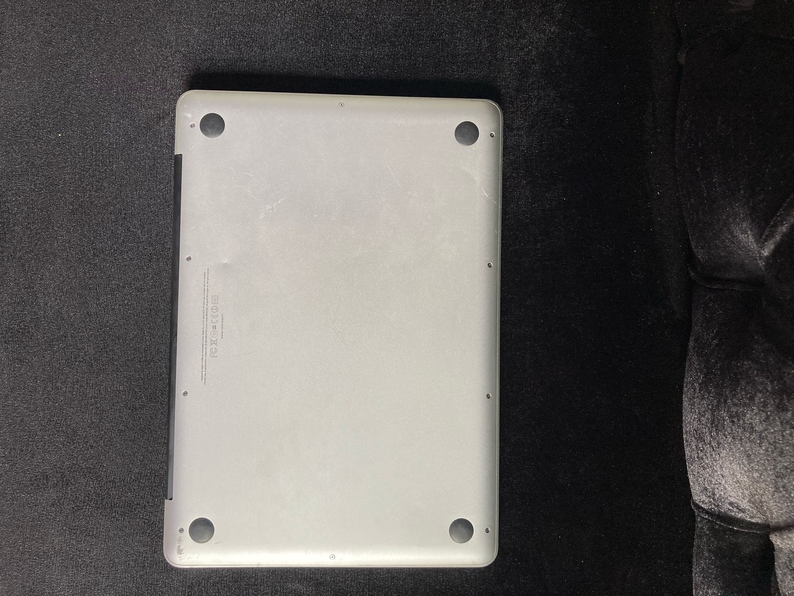computadoras y laptops - MackBook Pro Mid 13” 5