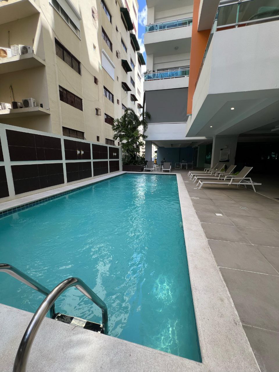 apartamentos - Alquilo  un lujoso Apartamento totalmente amueblado 4