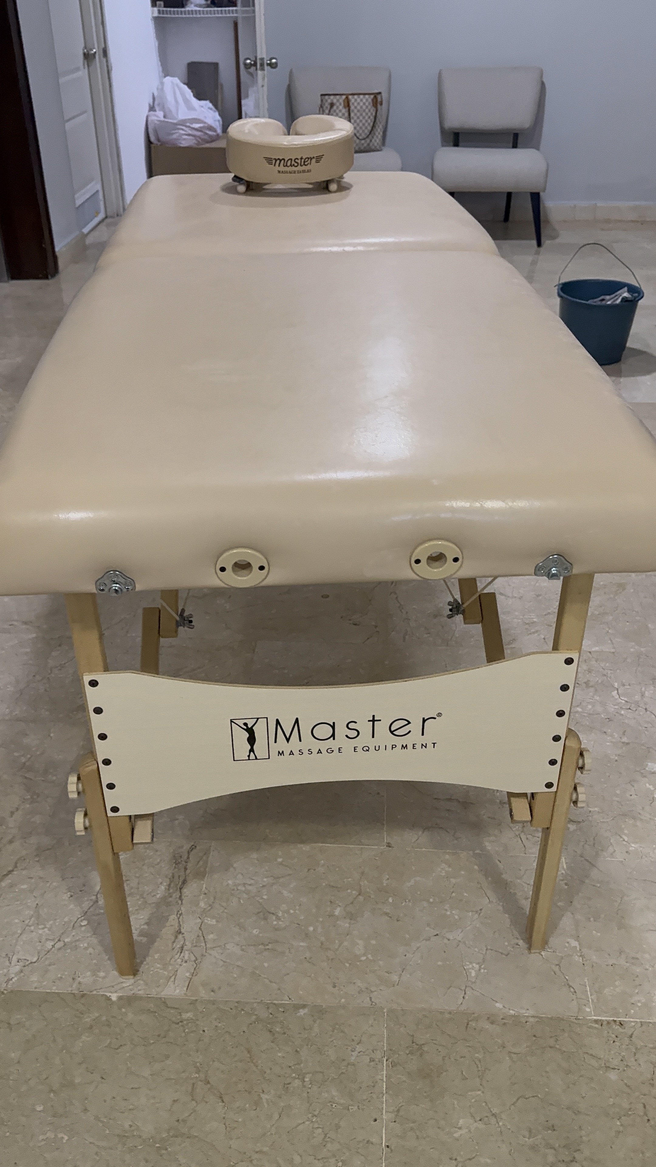 equipos profesionales - Mesa profesional de Masaje  4