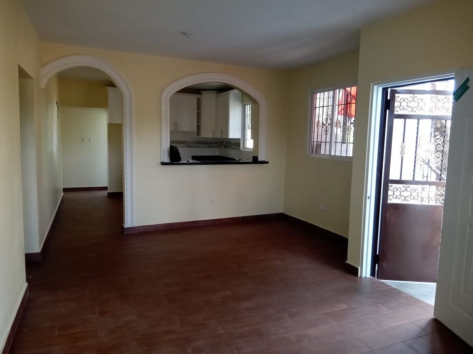 apartamentos - EN ALQUILER EN LA URB. LOS JARDINES DE BOCA CHICA 1