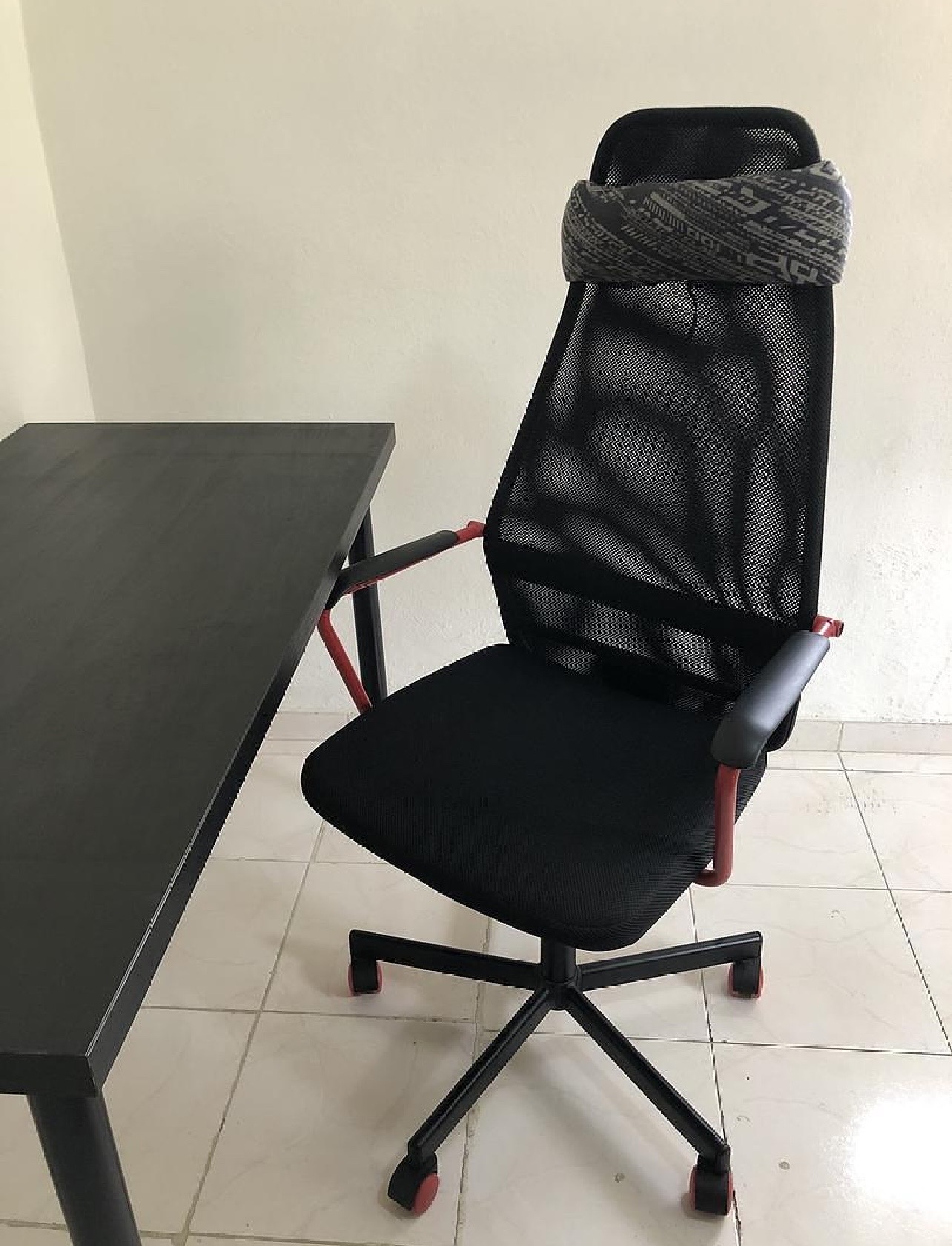 muebles y colchones - VENDO ESCRITORIO+SILLA GAMER  2