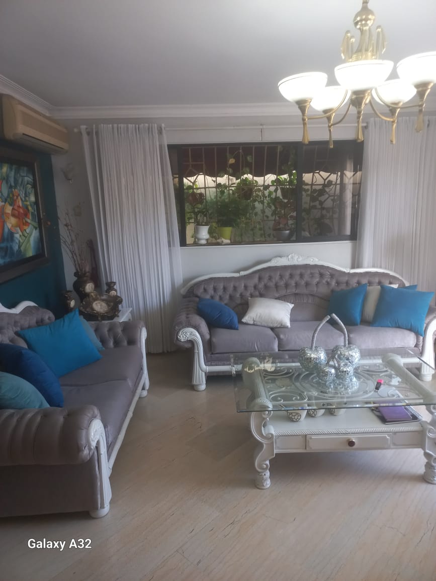 apartamentos - Venta en la catellana, Amueblado Full Muebles Americano