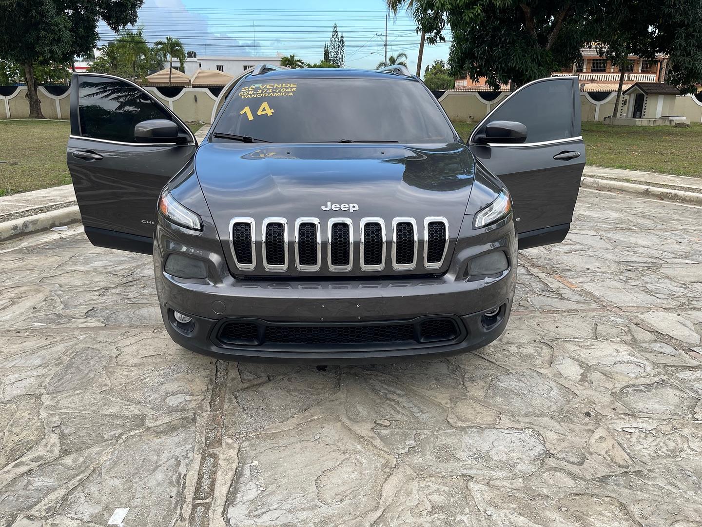 jeepetas y camionetas - Jeep Cherokee Latitude Panoramica 0