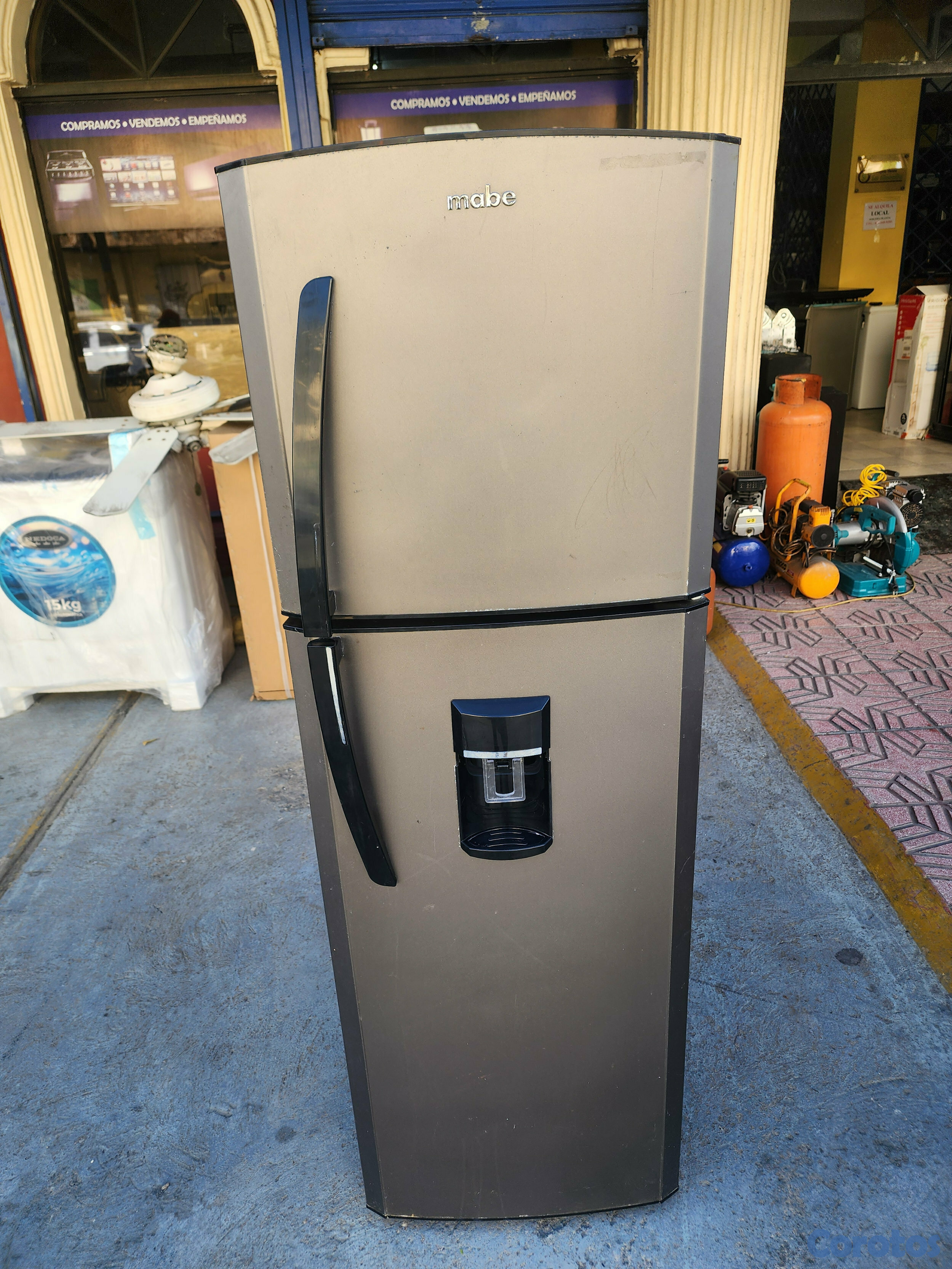 cocina - nevera mabe 10 pies medios uso 1