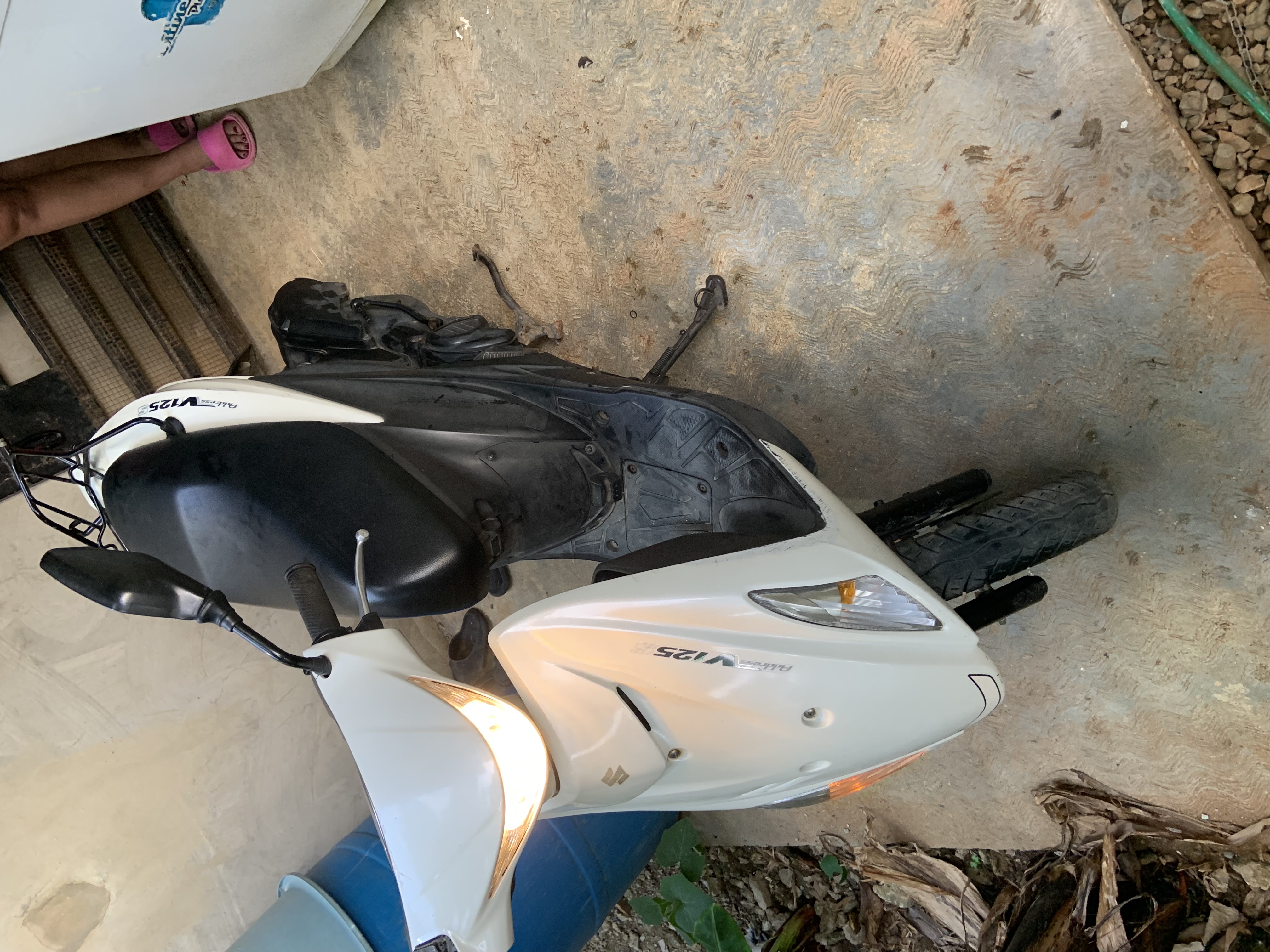 motores y pasolas - Suzuki adrees 125s, todo al día, ningún tipo de fallo 3