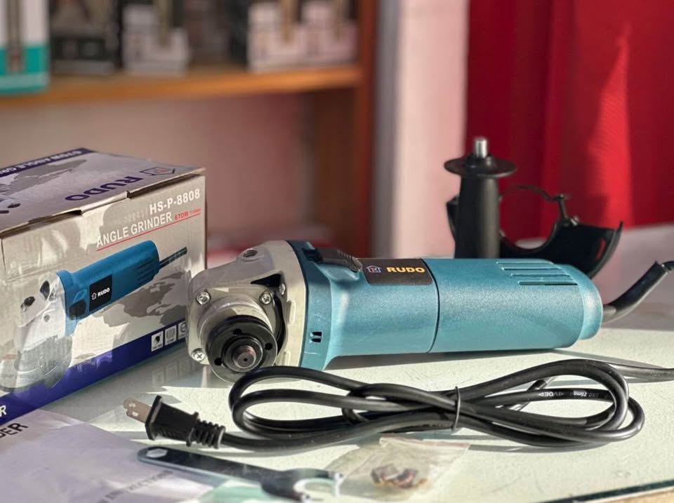 equipos profesionales - Pulidora eléctrica 670w 1
