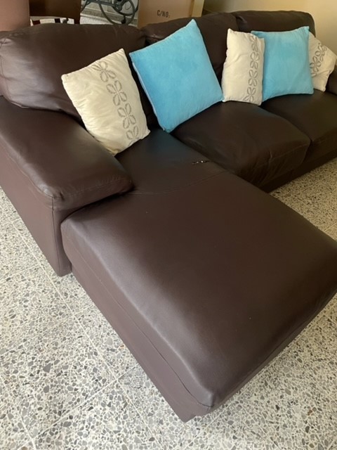muebles y colchones - (SOFA) MUEBLE EN L DE CUERO 3