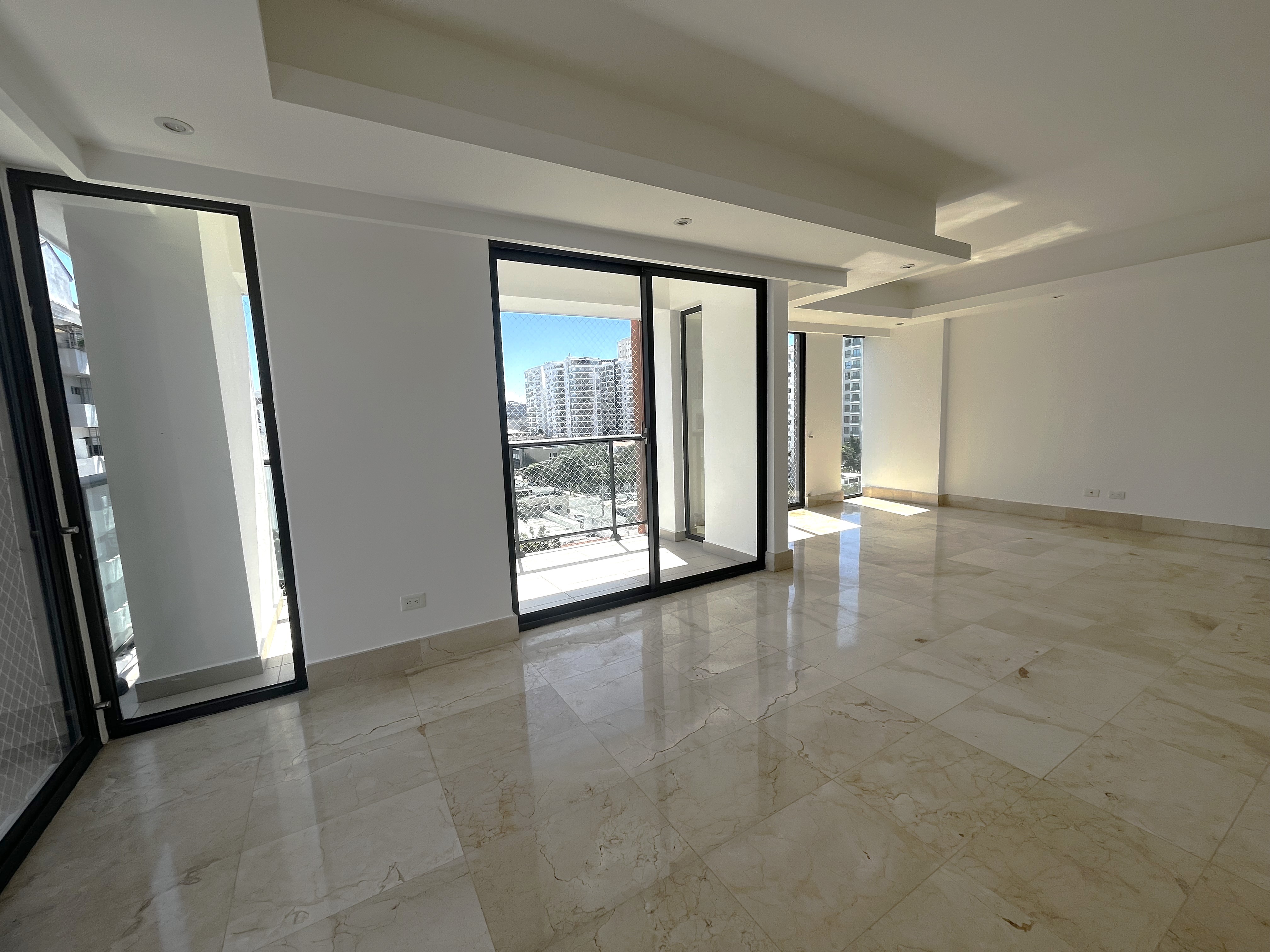 apartamentos - Apartamento Alquiler Piantini TRES Habitaciones  1
