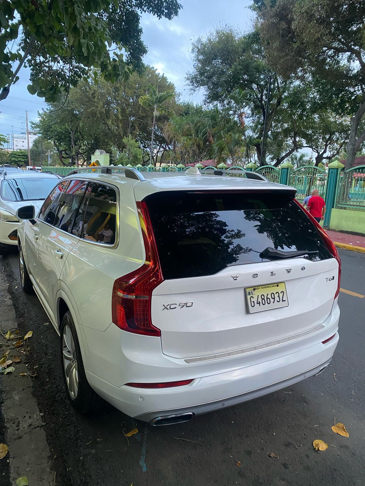 jeepetas y camionetas - volvo xc 90 t6 2016 Momentum  0