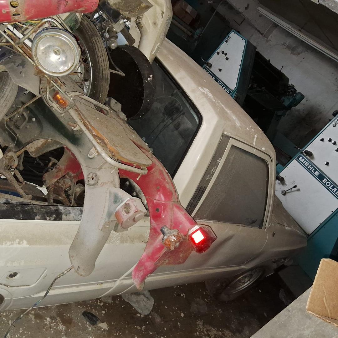 jeepetas y camionetas - Camioneta Toyota Hilux muy buenas condiciones 3