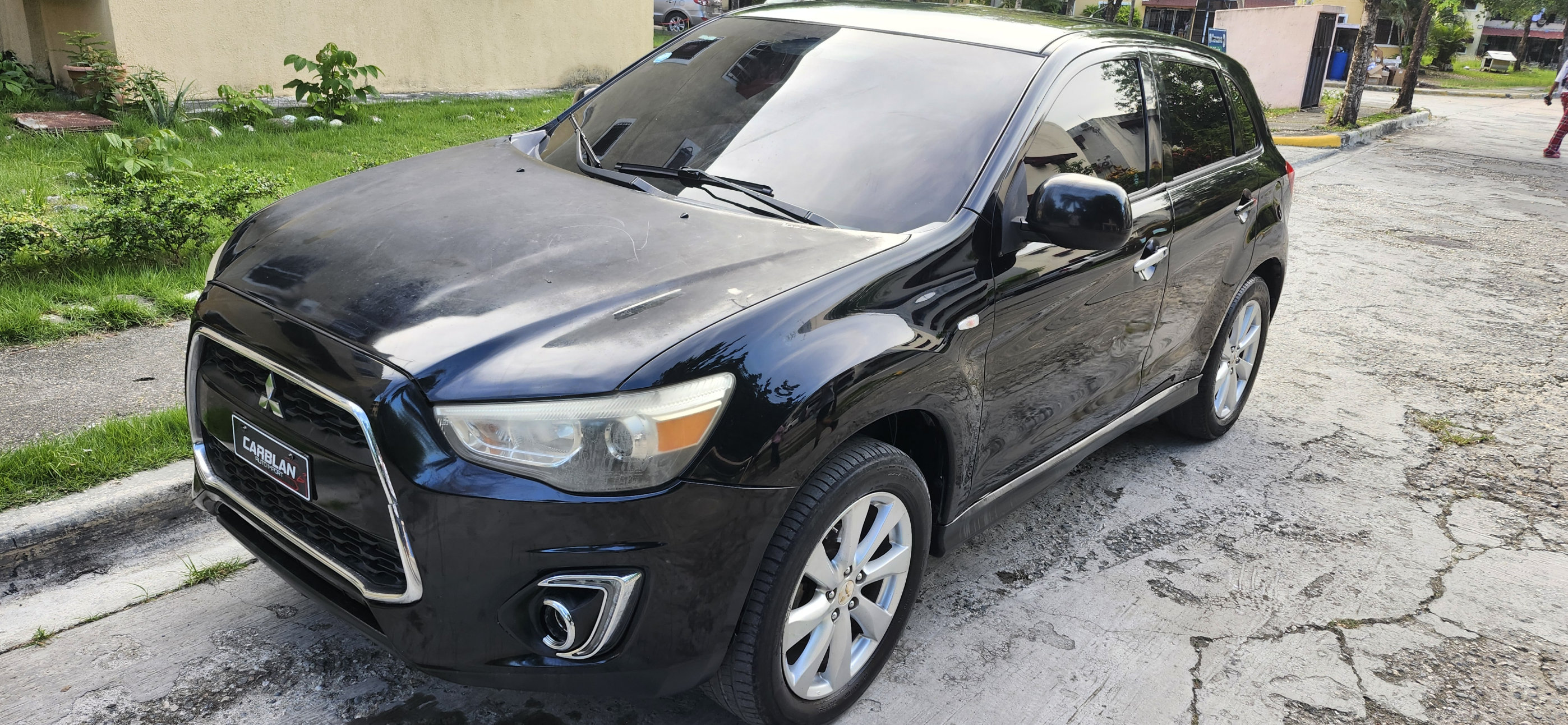 jeepetas y camionetas - Mitsubishi Outlander Sport 2015 4