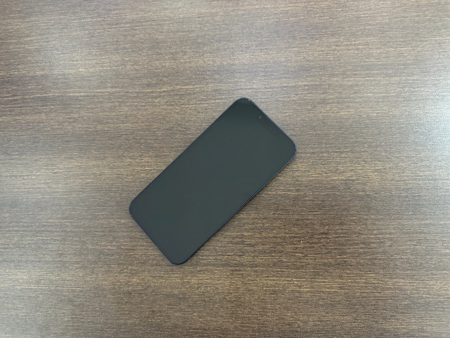 celulares y tabletas - iPhone 13 128GB Negro Como Nuevo, Desbloqueado, Garantía, RD$ 24,500 NEG 1