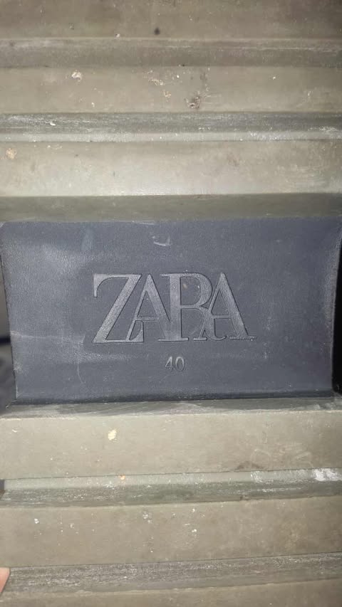 zapatos para hombre - Botas Zara #40, practicamente nuevas, un solo uso 2