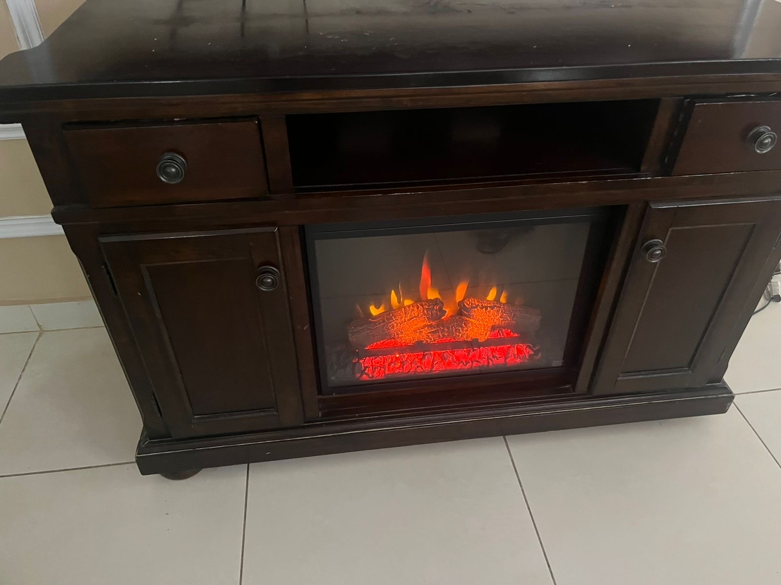 muebles y colchones - vendo chimenea, en buen estado y si quieres la puedes renovar  0