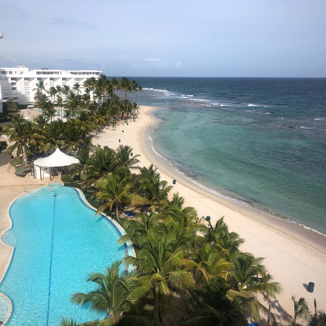 solares y terrenos - Vendo terreno de playa punta cana 0