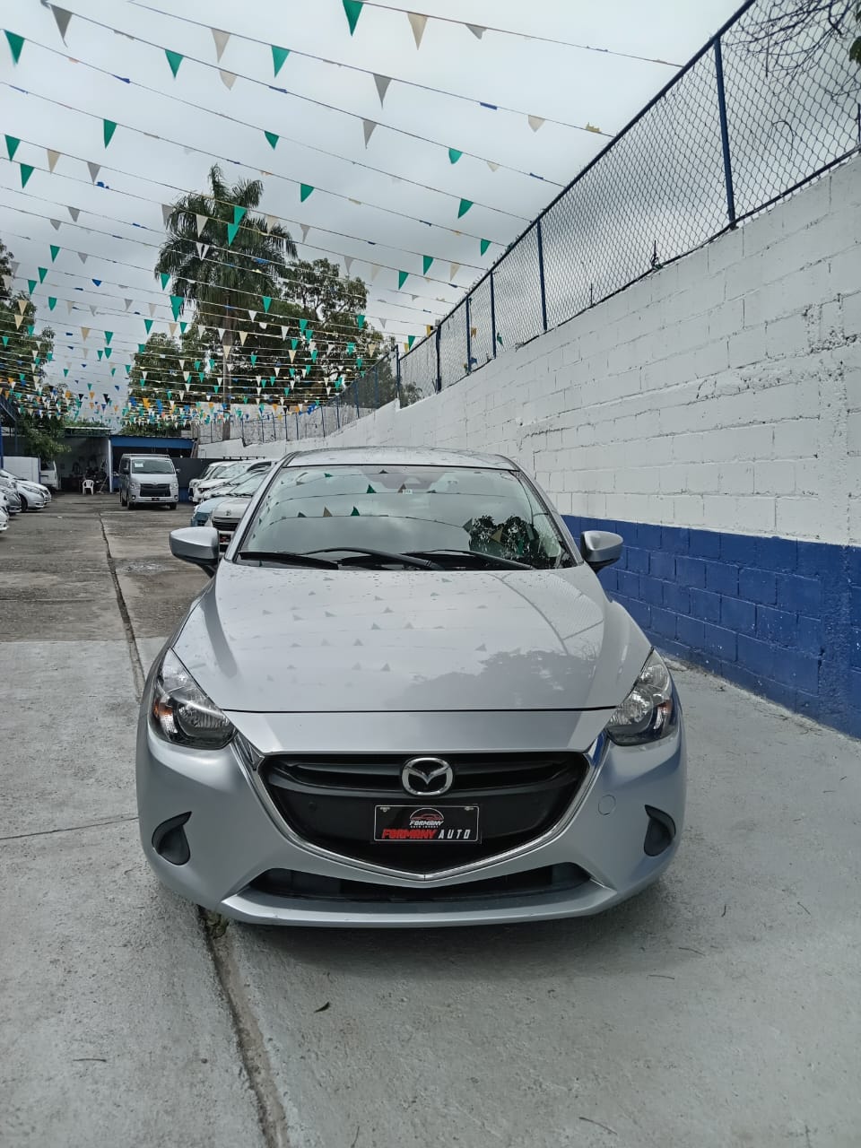 carros - MAZDA DEMIO 2