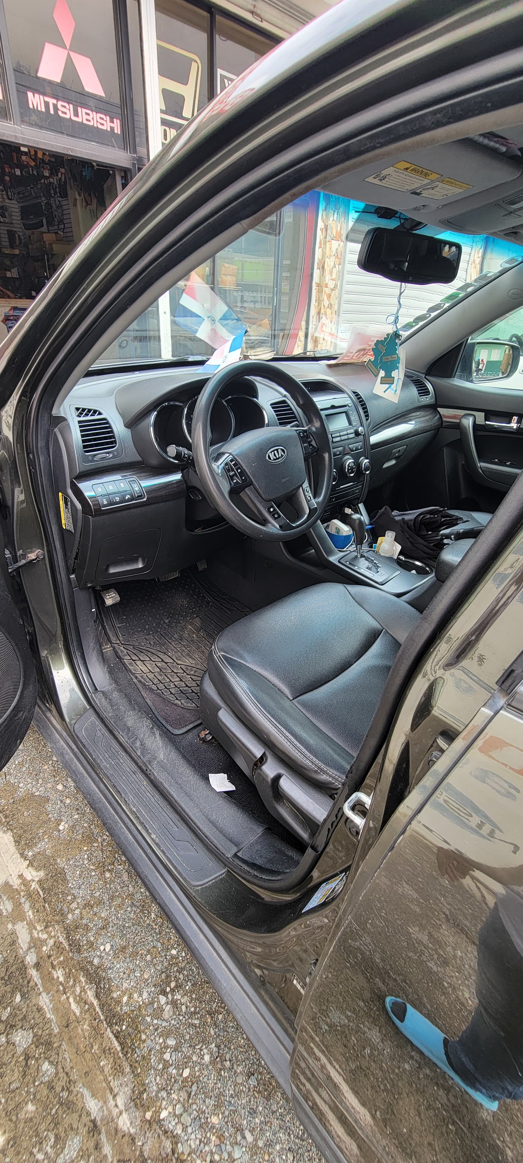 jeepetas y camionetas - kia Sorento de tres filas de asientos  5