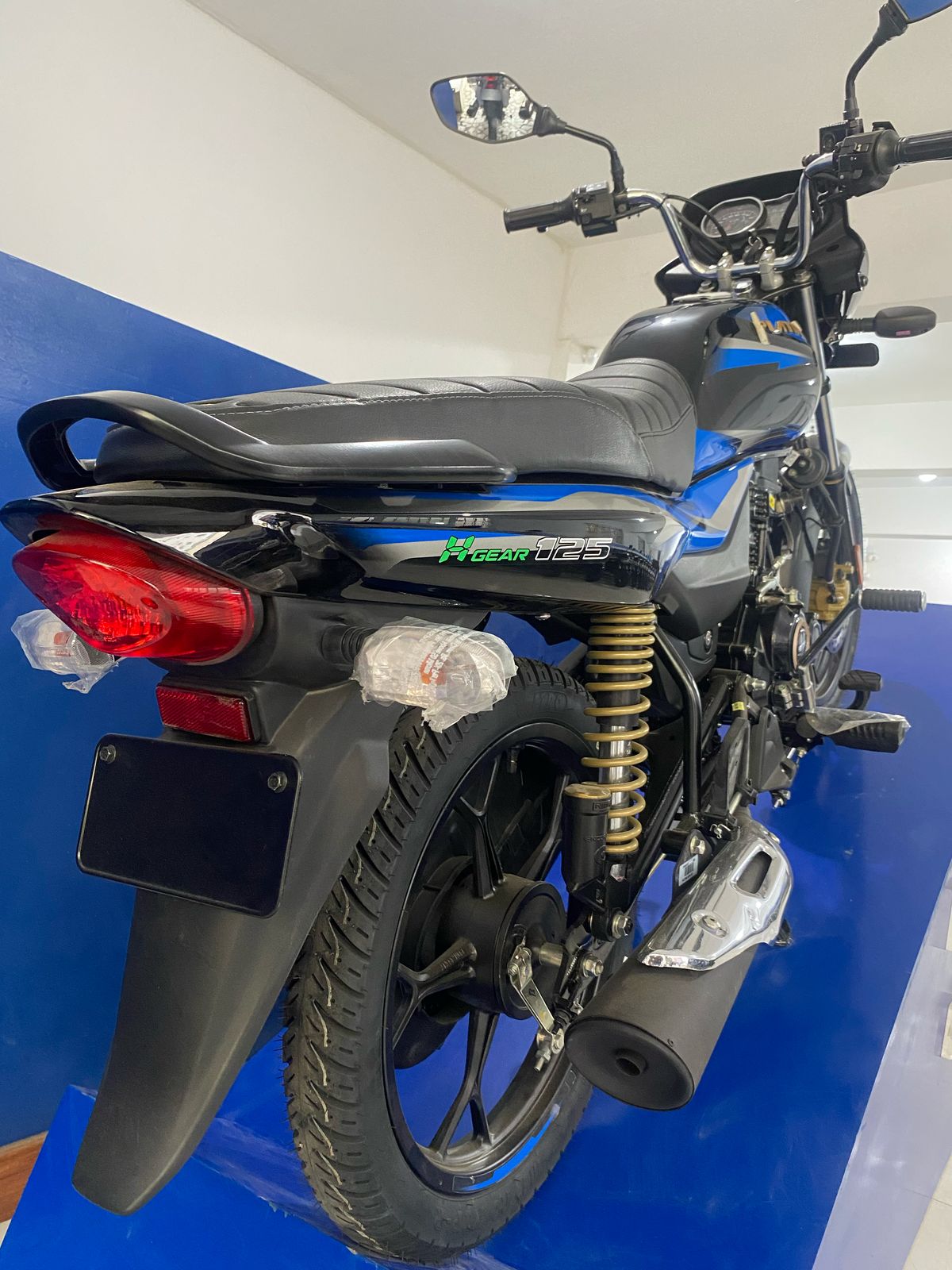 motores y pasolas - BAJAJ PLATINA 125cc 2