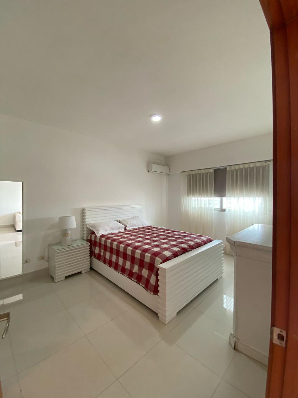 apartamentos - Los cacicazgos Apartamento amueblado con Balcón 9