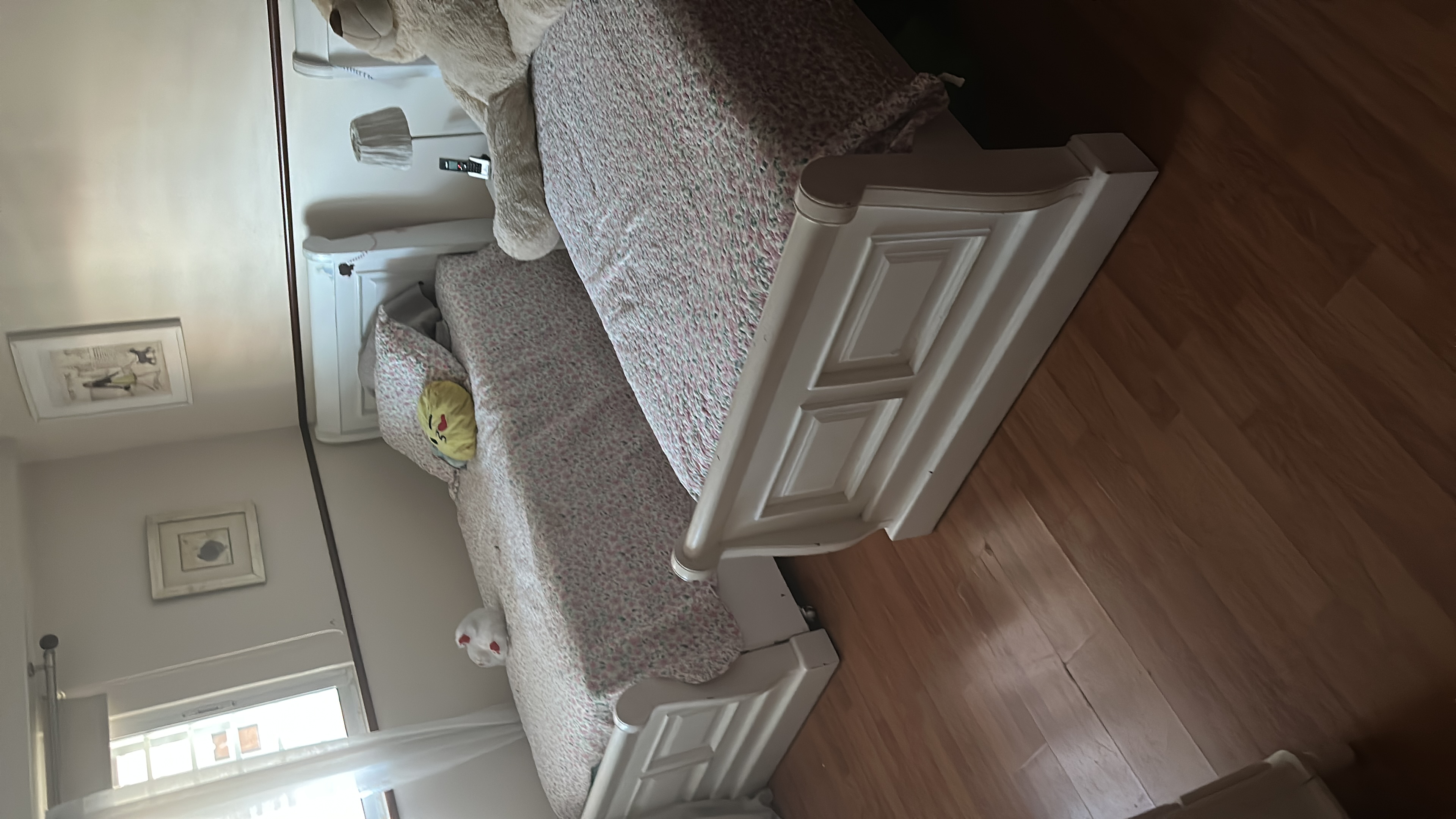 muebles y colchones - Son artículos de decoración , son varias lámparas, 2