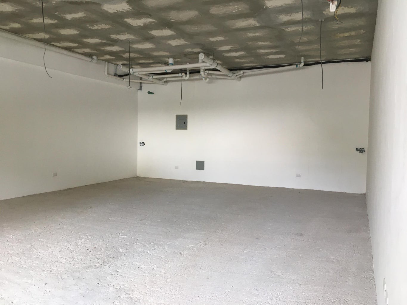 oficinas y locales comerciales - Exclusivo Local Comercial, de 82 m2 2