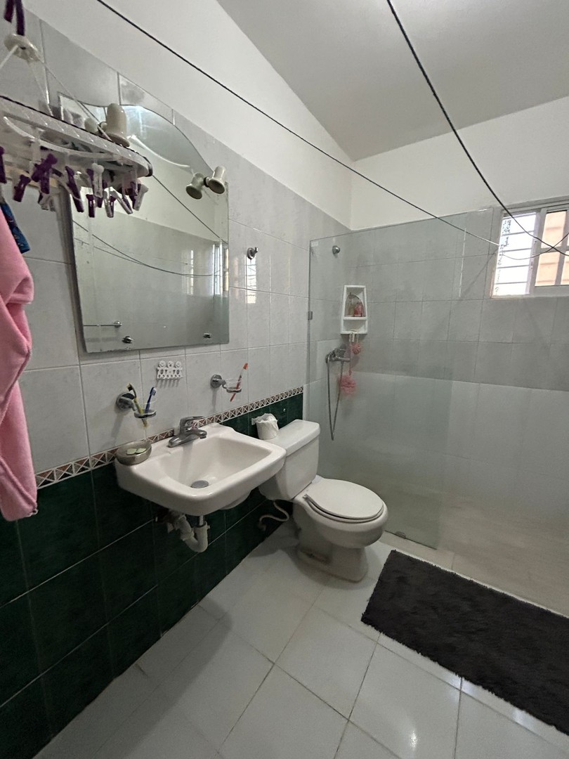 apartamentos - 🏠 **Apartamento en Venta en El Millón** 🏠  
📍 **Próximo a la Embajada Cubana  6