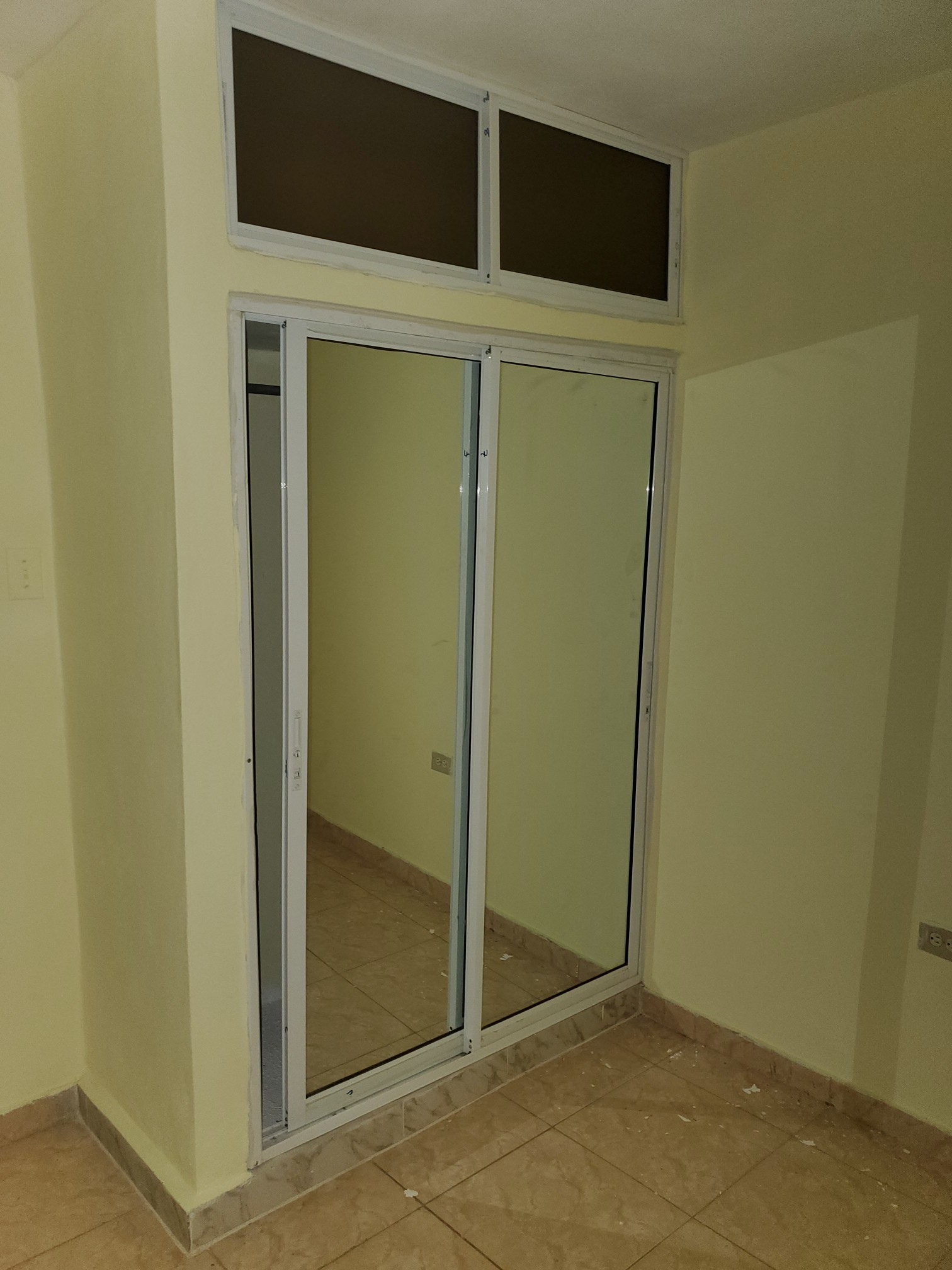 apartamentos - APTO DE  2 Habitaciones.  Invimosa
Sto Dgo Este. ideal para parejas/ solteros