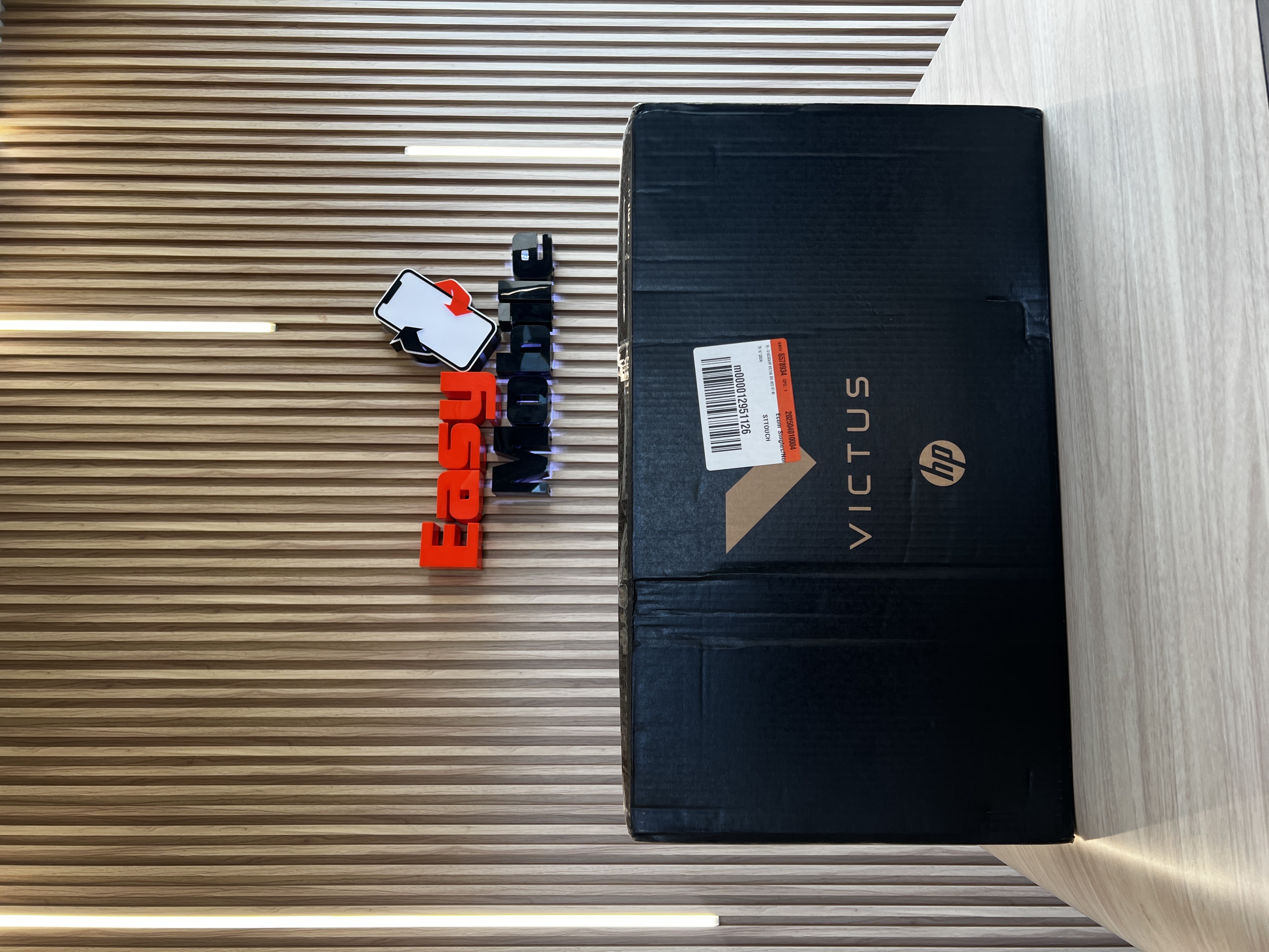 computadoras y laptops - LAPTOP HP VICTUS 16.1’’ R7-8845HS 512G SSD  RTX-4070