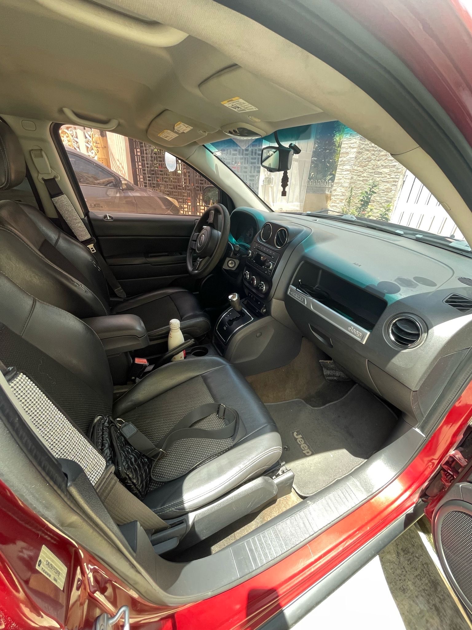 jeepetas y camionetas - oportunidad se vende Jeep Compass 2015 negociable  7